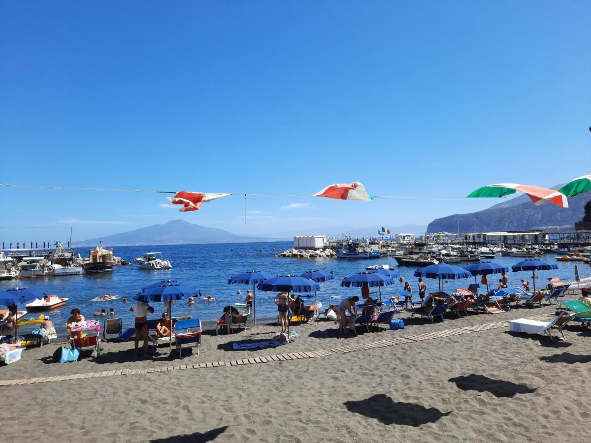 Marina Grande Inn Sorrento Exteriör bild