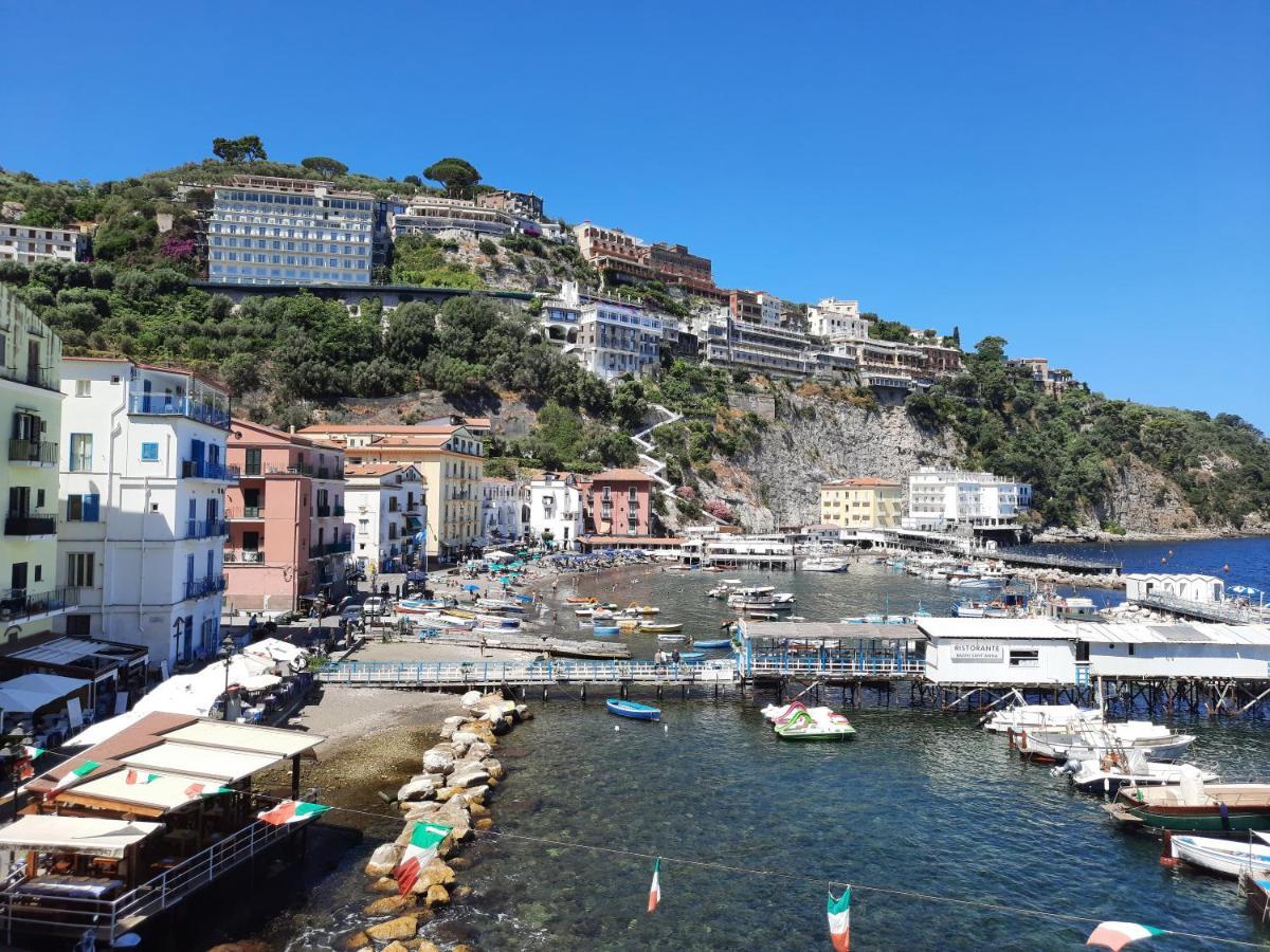 Marina Grande Inn Sorrento Exteriör bild